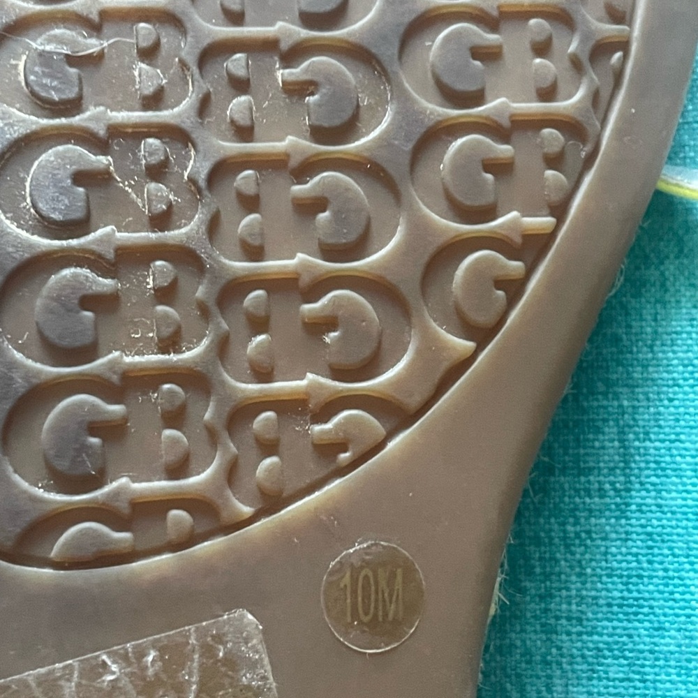 Gianni Bini Green and Tan Minimalist Sandals - Picture 6 of 6